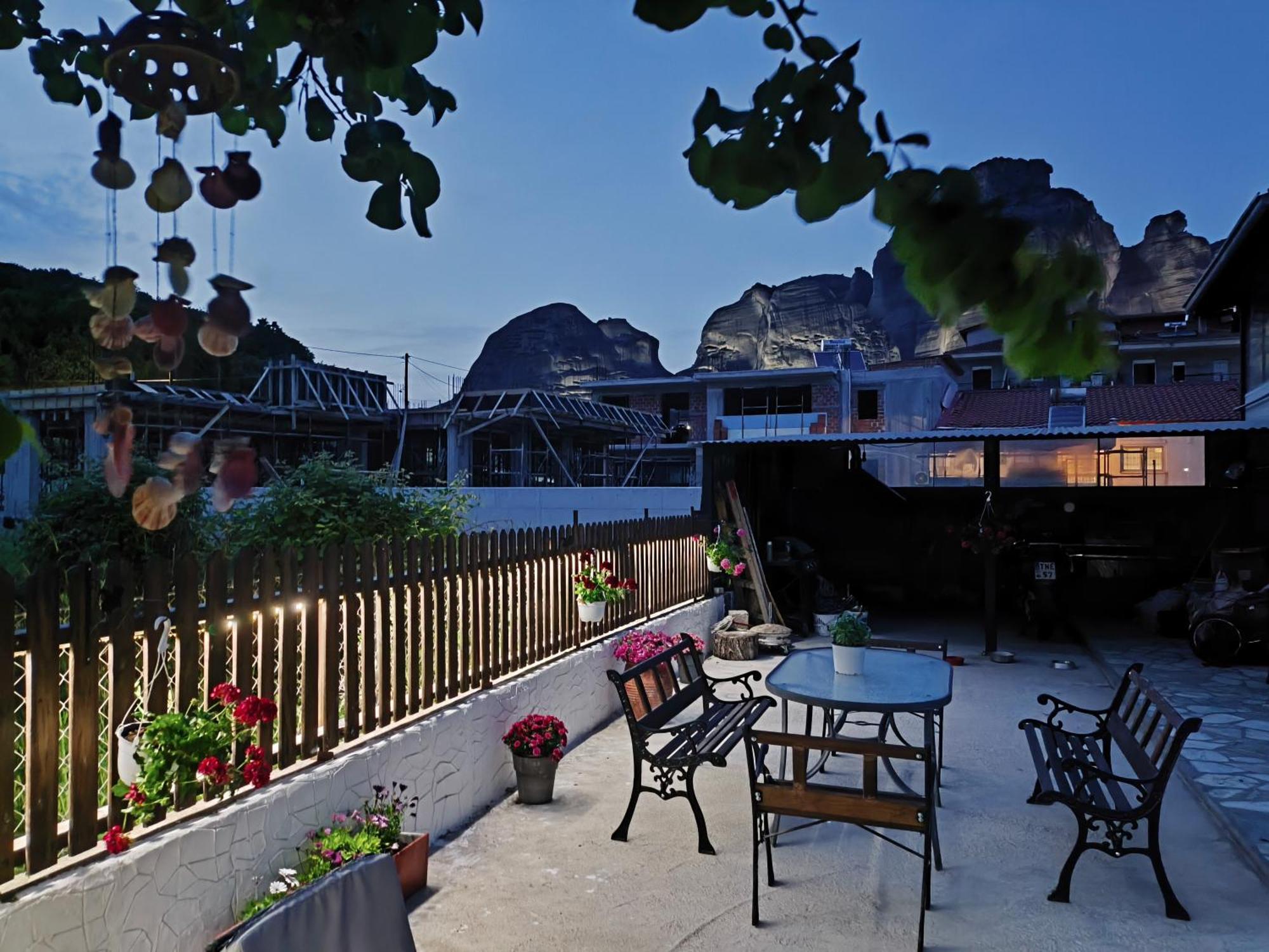 Sweet Nest Of Meteora Apartment Kalambaka Exterior foto